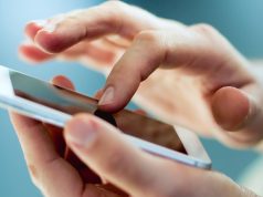 Cara Mengatasi Layar HP yang Tidak Bisa Disentuh Sama Sekali Cara mengatasi layar HP yang tidak bisa disentuh